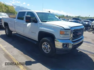 2015 GMC Sierra 2500HD SLE с VIN 1GT12YEGXFF501101, выставлен на аукционе IAAI как лот 42140375 с пробегом 168 892 миль миль и . История ставок и продаж доступна на DreamBid. Изображение 1.