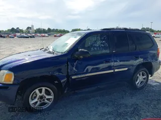 2003 GMC Envoy SLE z VIN 1GKDS13S032346173, wystawiony jako IAAI lot #42142925 z przebiegiem 304 447 mil mil oraz . Historia ofert i sprzedaży dostępna na DreamBid. Obrazek 6.