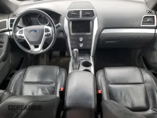 2014 Ford Explorer XLT z VIN 1FM5K8D81EGA71278, wystawiony jako Copart lot #57326605 z przebiegiem 286 778 mil mil oraz Szkoda całkowita • Salvage title. Historia ofert i sprzedaży dostępna na DreamBid. Obrazek 8.