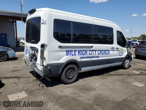 2020 Ford Transit Passenger XL z VIN 1FBAX2C8XLKA60992, wystawiony jako Copart lot #56517485 z przebiegiem 83 982 mil mil oraz Szkoda całkowita • Salvage title. Historia ofert i sprzedaży dostępna na DreamBid. Obrazek 3.