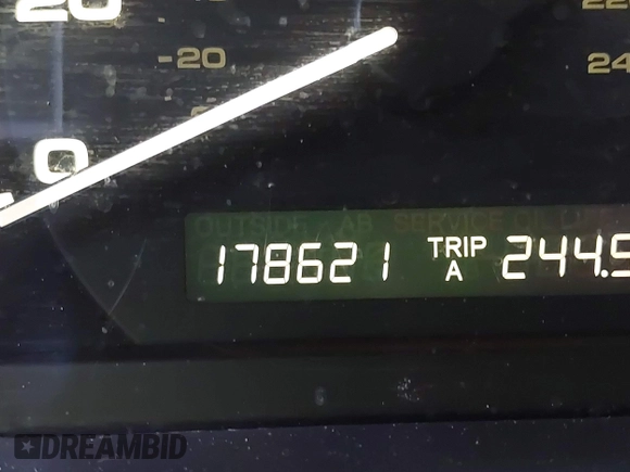2006 Honda Accord LX с VIN 1HGCM66396A058277, выставлен на аукционе IAAI как лот 42651117 с пробегом 178 621 миль миль и . История ставок и продаж доступна на DreamBid. Изображение 16.