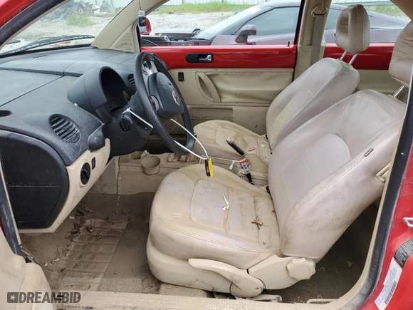 1999 Volkswagen New Beetle GLS with VIN 3VWCC21C1XM415759, listed as a Copart auction lot 67837624 with NaN miles and Salvage Title. Bid and sale history available at carsss.com. Image 7.
