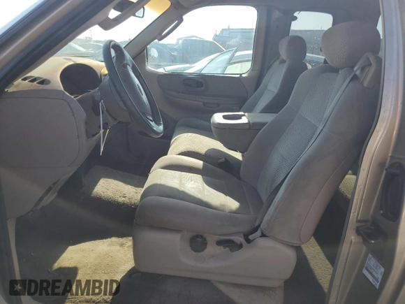 2002 Ford F-150 XL z VIN 1FTRX17232KC51909, wystawiony jako Copart lot #62081725 z przebiegiem Nie podano mil oraz Czysty tytuł • Clean title. Historia ofert i sprzedaży dostępna na DreamBid. Obrazek 7.
