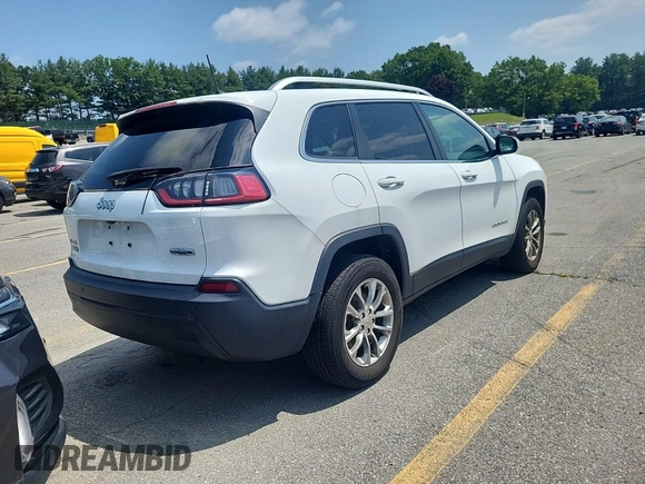 2021 Jeep Cherokee Altitude with VIN 1C4PJMLB9MD211826, listed as a IAAI auction lot 42666661 with 47,838 mi miles and . Bid and sale history available at DreamBid. Image 2.