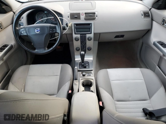 2005 Volvo S40 with VIN YV1MS682152048598, listed as a Copart auction lot 82436234 with 0 mi miles and Clean Title. Bid and sale history available at carsss.com. Image 8.