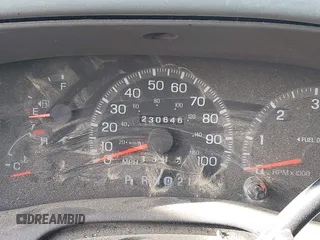 1997 Ford F-150 XL с VIN 1FTDX18W9VNC35096, выставлен на аукционе IAAI как лот 42144489 с пробегом 230 646 миль миль и . История ставок и продаж доступна на DreamBid. Изображение 7.