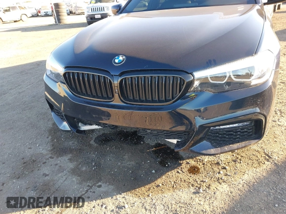 2020 BMW 5 Series 540i с VIN WBAJS1C01LCD20897, выставлен на аукционе IAAI как лот 41279762 с пробегом 62 886 миль миль и . История ставок и продаж доступна на DreamBid. Изображение 6.