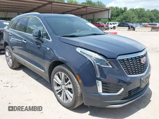 2025 Cadillac XT5 FWD Premium Luxury z VIN 1GYKNCRS2SZ119757, wystawiony jako IAAI lot #42552508 z przebiegiem 10 443 mil mil oraz . Historia ofert i sprzedaży dostępna na DreamBid. Obrazek 1.