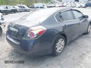 2012 Nissan Altima 2.5 with VIN 1N4AL2APXCN487904, listed as a IAAI auction lot 42040255 with 200,341 mi miles and . Bid and sale history available at DreamBid. Image 4.