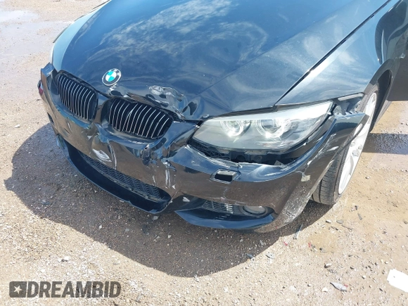 2013 BMW 3 Series 335i with VIN WBADX7C52DJ589384, listed as a IAAI auction lot 42453370 with 58,821 mi miles and . Bid and sale history available at DreamBid. Image 6.