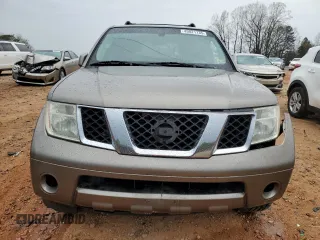 2006 Nissan Pathfinder SE z VIN 5N1AR18W46C638490, wystawiony jako Copart lot #49821735 z przebiegiem 233 063 mil mil oraz Szkoda całkowita • Salvage title. Historia ofert i sprzedaży dostępna na DreamBid. Obrazek 5.