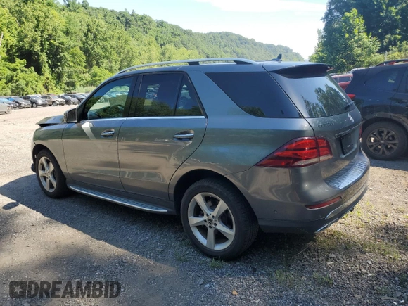 2018 Mercedes-Benz GLE 350 z VIN 4JGDA5HB6JB200366, wystawiony jako Copart lot #62200145 z przebiegiem 68 299 mil mil oraz Szkoda całkowita • Salvage title. Historia ofert i sprzedaży dostępna na DreamBid. Obrazek 2.