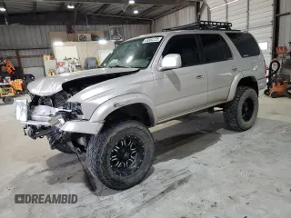 2000 Toyota 4Runner SR5 z VIN JT3HN86R0Y0259578, wystawiony jako Copart lot #53884725 z przebiegiem 230 216 mil mil oraz Szkoda całkowita • Salvage title. Historia ofert i sprzedaży dostępna na DreamBid. Obrazek 1.