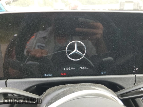 2024 Mercedes-Benz E-Class E 350 with VIN W1KLF4HB3RA026677, listed as a Copart auction lot 67318024 with 7,618 mi miles and Salvage Title. Bid and sale history available at carsss.com. Image 9.