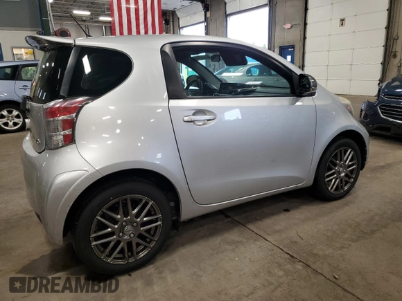 2012 Scion iQ с VIN JTNJJXB05CJ011304, выставлен на аукционе Copart как лот 62499595 с пробегом 108 924 миль миль и Списание • Salvage title. История ставок и продаж доступна на DreamBid. Изображение 3.