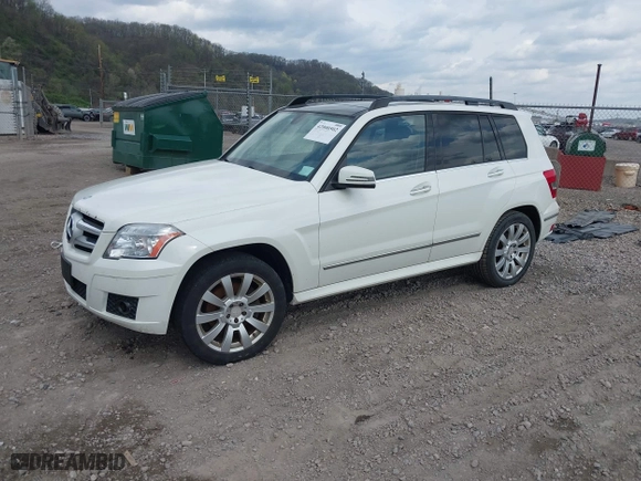2012 Mercedes-Benz GLK-Class GLK 350 with VIN WDCGG8HB4CF863801, listed as a IAAI auction lot 42000502 with 268,732 mi miles. Bid and sale history available at carsss.com. Image 2.