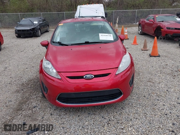 2011 Ford Fiesta SE with VIN 3FADP4EJ9BM216456, listed as a IAAI auction lot 41918530 with 165,989 mi miles. Bid and sale history available at carsss.com. Image 12.