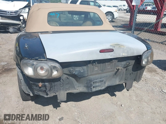 1999 Mazda MX-5 Miata with VIN JM1NB3539X0112181, listed as a IAAI auction lot 42397232 with 11 mi miles and . Bid and sale history available at DreamBid. Image 6.