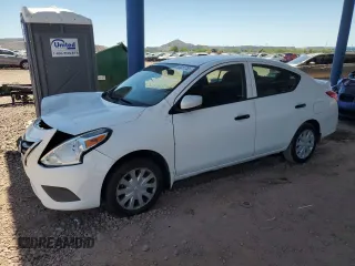 2017 Nissan Versa S Plus z VIN 3N1CN7AP7HL905775, wystawiony jako Copart lot #58207755 z przebiegiem 132 001 mil mil oraz Szkoda całkowita • Salvage title. Historia ofert i sprzedaży dostępna na DreamBid. Obrazek 1.
