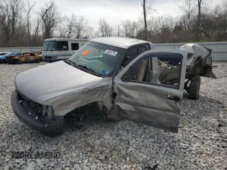 2002 Chevrolet Silverado 1500 LS with VIN 1GCEK14V72Z131503, listed as a Copart auction lot 52326775 with 0 mi miles and Salvage Title. Bid and sale history available at carsss.com. Image 1.