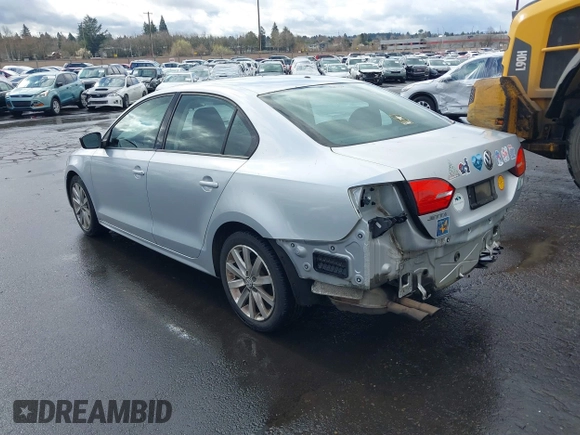 2012 Volkswagen Jetta S с VIN 3VW2K7AJ8CM394204, выставлен на аукционе IAAI как лот 41721042 с пробегом 215 326 миль миль и . История ставок и продаж доступна на DreamBid. Изображение 3.