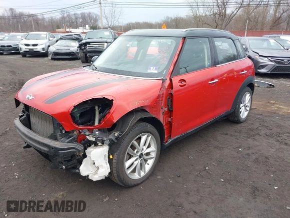 2013 MINI Cooper Countryman with VIN WMWZB3C57DWM07565, listed as a IAAI auction lot 41655938 with 62,694 mi miles. Bid and sale history available at carsss.com. Image 20.