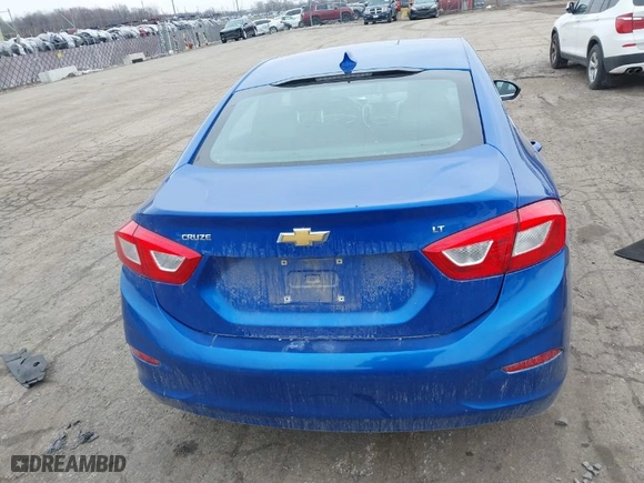 2017 Chevrolet Cruze LT with VIN 1G1BE5SM7H7140730, listed as a IAAI auction lot 41705901 with 197,433 mi miles. Bid and sale history available at carsss.com. Image 16.