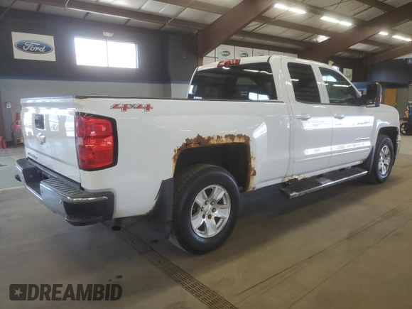 2015 Chevrolet Silverado 1500 LT with VIN 1GCVKREH7FZ182433, listed as a Copart auction lot 54246525 with 185,971 mi miles and Clean Title. Bid and sale history available at carsss.com. Image 3.