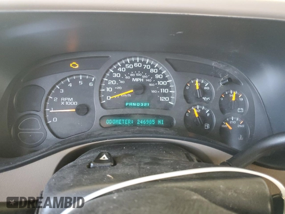 2003 Chevrolet Suburban LT with VIN 3GNFK16Z33G218425, listed as a Copart auction lot 81138144 with 246,985 mi miles and Salvage title. Bid and sale history available at DreamBid. Image 9.