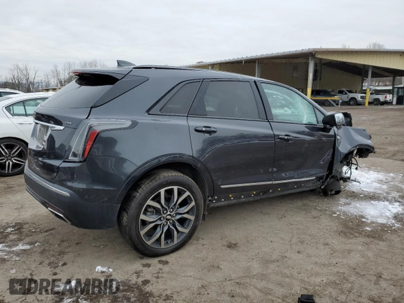 2021 Cadillac XT5 AWD Sport with VIN 1GYKNHRS1MZ161109, listed as a Copart auction lot 45024015 with Not provided miles and Salvage title. Bid and sale history available at DreamBid. Image 3.