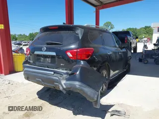 2020 Nissan Pathfinder SV with VIN 5N1DR2BN3LC617693, listed as a IAAI auction lot 41838832 with Not Provided miles. Bid and sale history available at carsss.com. Image 4.