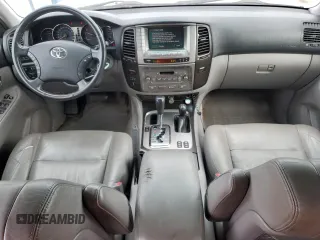 2006 Toyota Land Cruiser with VIN JTEHT05J062098807, listed as a Copart auction lot 81068104 with 177,782 mi miles and Clean Title. Bid and sale history available at carsss.com. Image 8.
