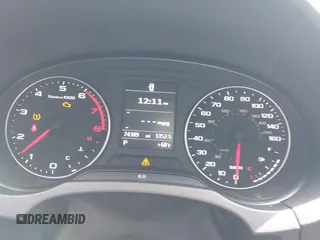 2015 Audi A3 Premium z VIN WAUACGFF5F1060291, wystawiony jako IAAI lot #42149042 z przebiegiem 74 309 mil mil oraz . Historia ofert i sprzedaży dostępna na DreamBid. Obrazek 7.