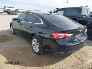 2019 Chevrolet Malibu LT with VIN 1G1ZD5ST3KF138642, listed as a IAAI auction lot 41771788 with 157,216 mi miles and . Bid and sale history available at DreamBid. Image 3.