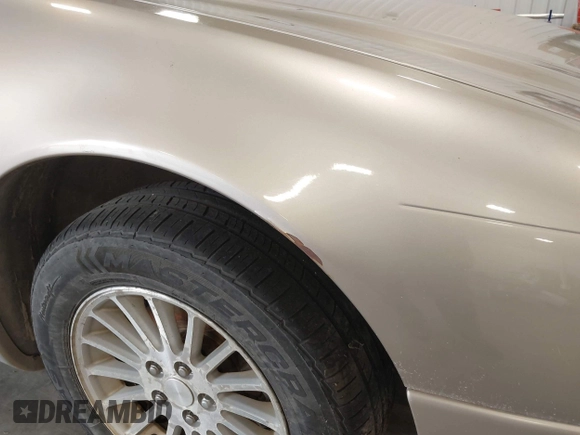 2004 Chrysler Concorde LXi z VIN 2C3HD36M84H633872, wystawiony jako IAAI lot #42167948 z przebiegiem 185 395 mil mil oraz . Historia ofert i sprzedaży dostępna na DreamBid. Obrazek 6.