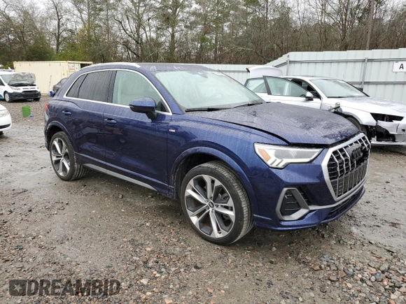 2021 Audi Q3 S line Premium Plus with VIN WA1EECF38M1001871, listed as a Copart auction lot 39747293 with 29,219 mi miles. Bid and sale history available at carsss.com. Image 4.