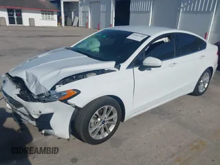 2019 Ford Fusion SE with VIN 3FA6P0HD1KR217840, listed as a IAAI auction lot 42011309 with 85,945 mi miles and . Bid and sale history available at carsss.com. Image 2.