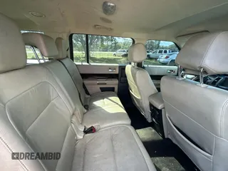 2016 Ford Flex SEL z VIN 2FMGK5C83GBA09724, wystawiony jako Copart lot #80993314 z przebiegiem 188 103 mil mil oraz Czysty tytuł • Clean title. Historia ofert i sprzedaży dostępna na DreamBid. Obrazek 6.