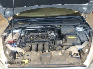 2016 Ford Focus SE z VIN 1FADP3F24GL393913, wystawiony jako IAAI lot #42640803 z przebiegiem 89 547 mil mil oraz . Historia ofert i sprzedaży dostępna na DreamBid. Obrazek 10.
