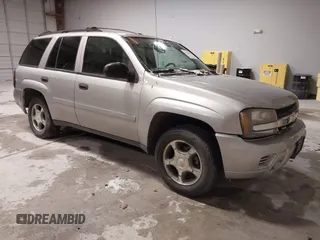 2007 Chevrolet TrailBlazer LS with VIN 1GNDS13S472214588, listed as a IAAI auction lot 41636306 with 131,163 mi miles and . Bid and sale history available at DreamBid. Image 1.