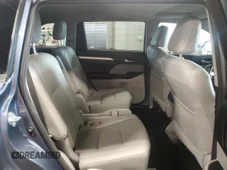 2017 Toyota Highlander XLE with VIN 5TDJZRFH4HS425659, listed as a Copart auction lot 59679785 with 170,593 mi miles and Salvage title. Bid and sale history available at DreamBid. Image 11.
