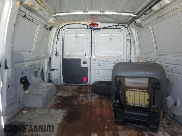2010 Ford Econoline Cargo Commercial z VIN 1FTNE1EW7ADA66467, wystawiony jako Copart lot #59238055 z przebiegiem Nie podano mil oraz Czysty tytuł • Clean title. Historia ofert i sprzedaży dostępna na DreamBid. Obrazek 10.
