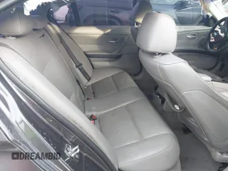 2006 BMW 3 Series 325i with VIN WBAVB135X6KX48911, listed as a IAAI auction lot 40922943 with 199,683 mi miles and . Bid and sale history available at carsss.com. Image 8.