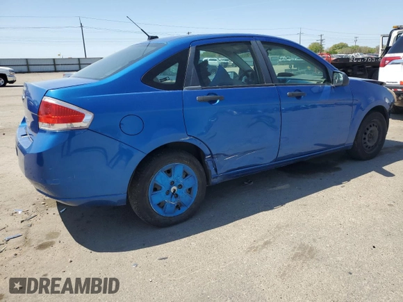 2010 Ford Focus S z VIN 1FAHP3EN4AW138245, wystawiony jako Copart lot #55162365 z przebiegiem 141 703 mil mil oraz Szkody całkowita. Historia ofert i sprzedaży dostępna na DreamBid. Obrazek 3.