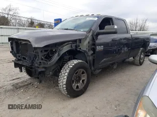 2017 Ram 2500 Tradesman z VIN 3C6UR5HJ7HG657636, wystawiony jako Copart lot #85011054 z przebiegiem 178 615 mil mil oraz Szkoda całkowita • Salvage title. Historia ofert i sprzedaży dostępna na DreamBid. Obrazek 1.