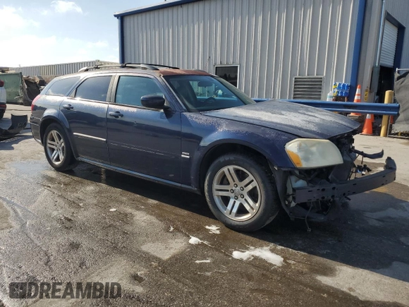2005 Dodge Magnum RT z VIN 2D4GV582X5H555689, wystawiony jako Copart lot #57711845 z przebiegiem 224 376 mil mil oraz Szkoda całkowita • Salvage title. Historia ofert i sprzedaży dostępna na DreamBid. Obrazek 4.