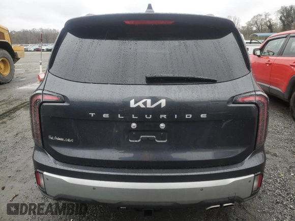 2024 Kia Telluride EX with VIN 5XYP34GCXRG469228, listed as a Copart auction lot 81330844 with 15,442 mi miles and Salvage Title. Bid and sale history available at DreamBid. Image 6.
