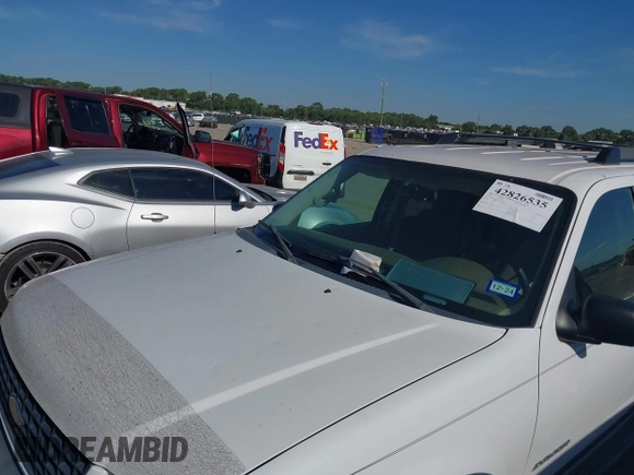 2005 Ford Explorer XLS с VIN 1FMZU62K75UA37796, выставлен на аукционе IAAI как лот 42826535 с пробегом 97 807 миль миль и . История ставок и продаж доступна на DreamBid. Изображение 6.
