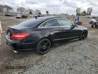 2013 Mercedes-Benz E 550 z VIN WDDKJ7DB8DF202295, wystawiony jako Copart lot #47664525 z przebiegiem 150 329 mil mil oraz Szkoda całkowita • Salvage title. Historia ofert i sprzedaży dostępna na DreamBid. Obrazek 3.