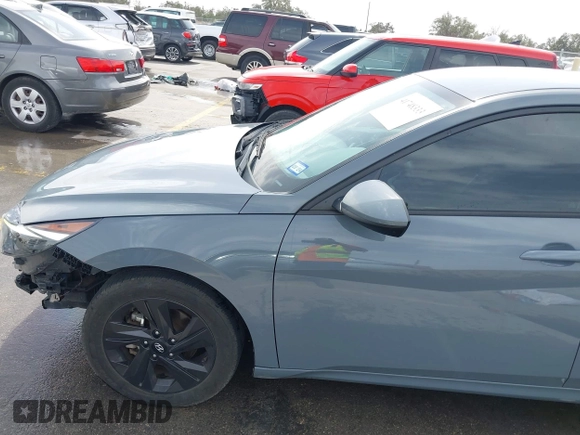 2021 Hyundai Elantra SEL with VIN KMHLM4AG1MU144395, listed as a IAAI auction lot 41748333 with 109,751 mi miles and . Bid and sale history available at carsss.com. Image 22.